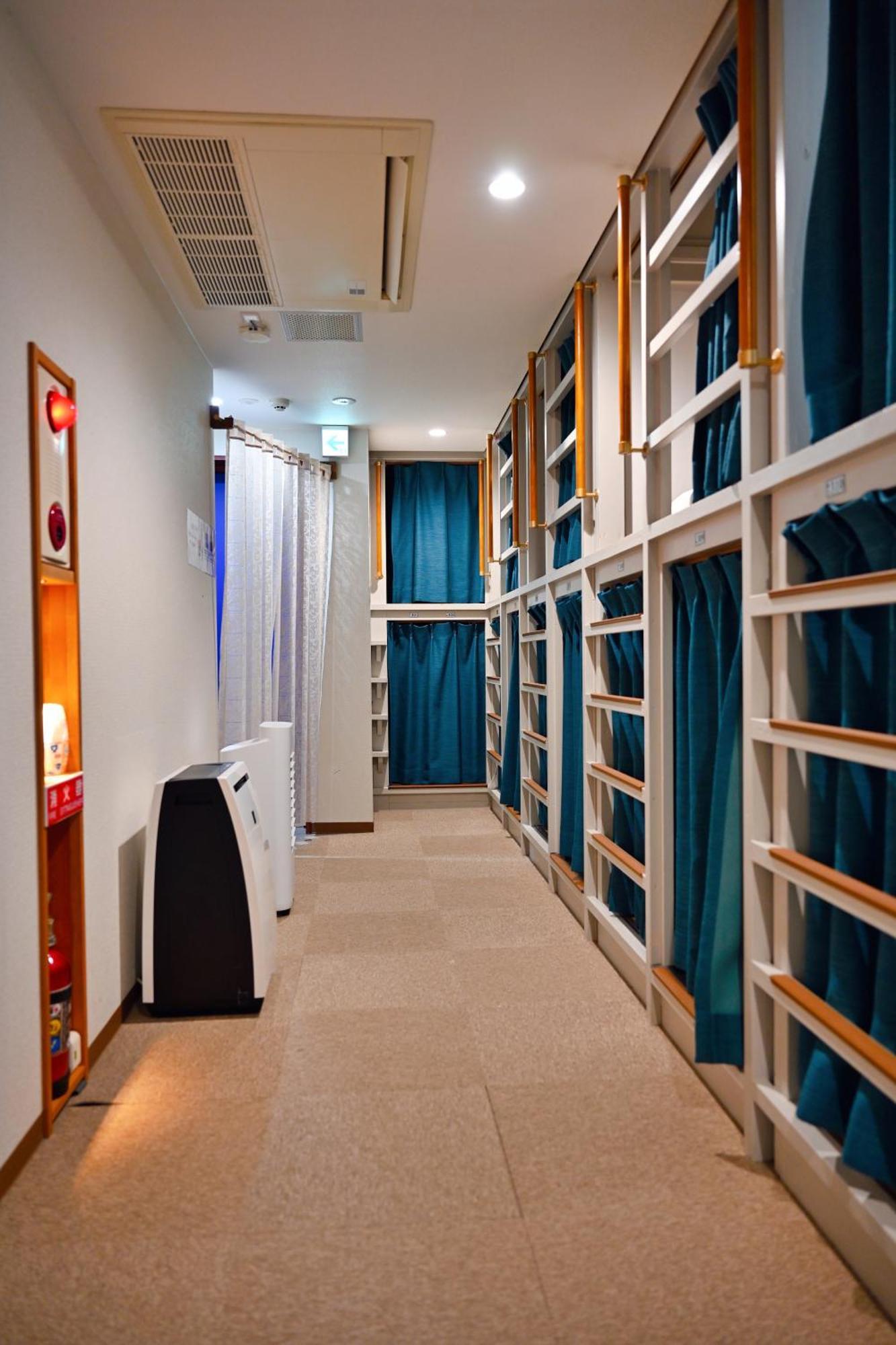 Guest House Siesta Tokyo Exterior photo